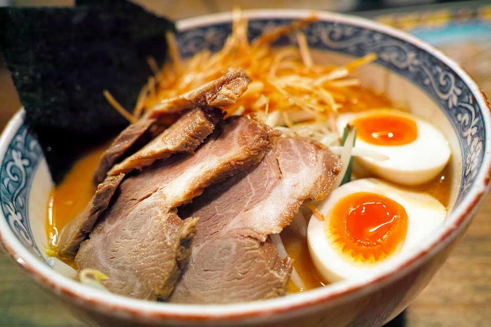 Recette japonaise de ramen à base de porc